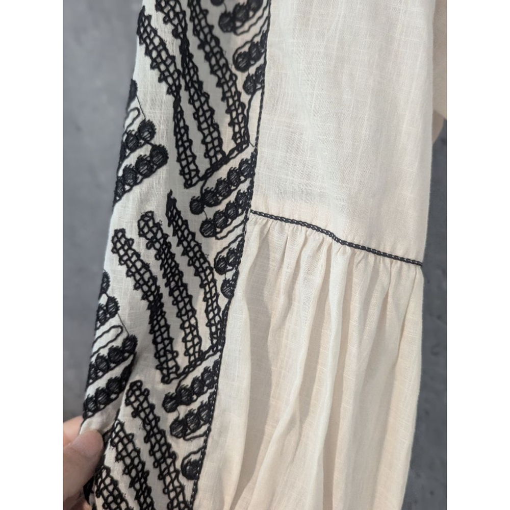 Women's Chelsea & Violet Blouse, Size L, White with Black Embroidery - Picture 4 of 6